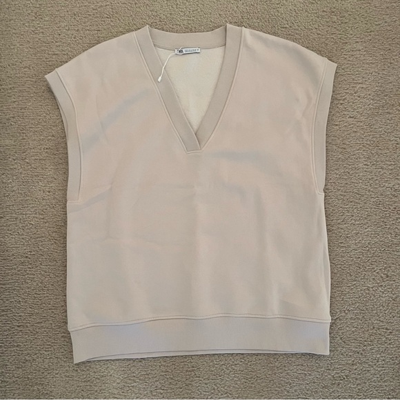 Zara Oversized Vest Sleeveless Cream V-Neck Pullover Sweatshirt Top Small NWOT - Picture 4 of 6